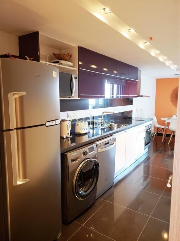 Playa Brava , edificio con amenities