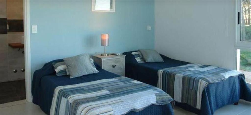 CASA EN VENTA DE 6 DORMITORIOS EN LA BARRA