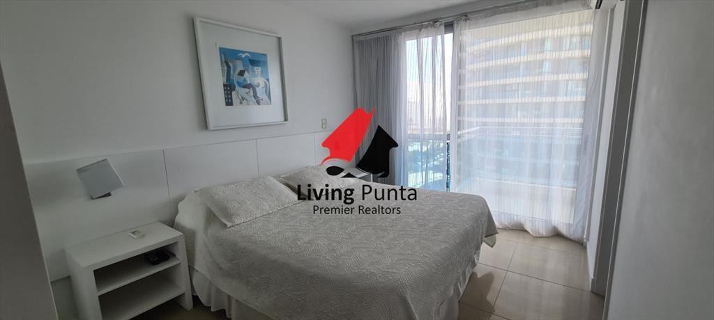 Inmejorable apartamento en venta a pasos del mar
