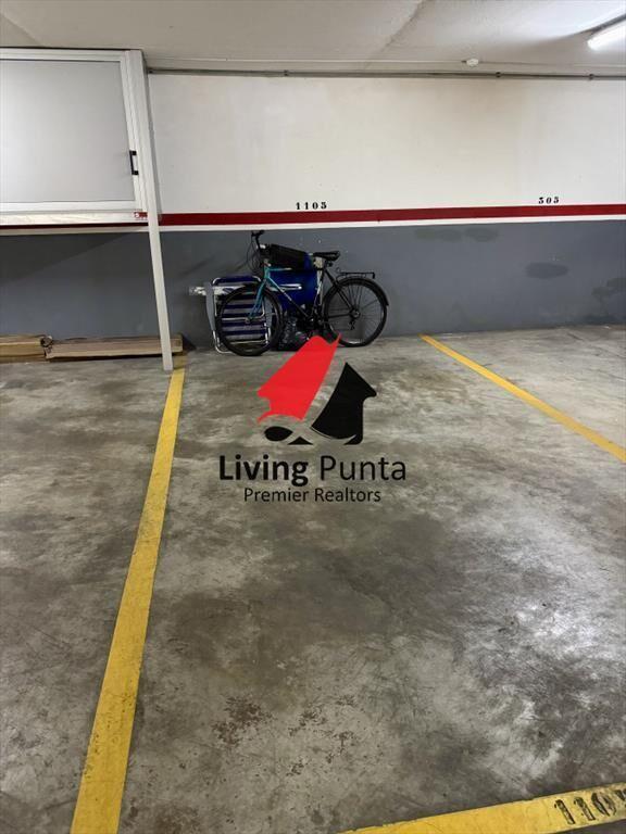Apartamento en venta con vista al mar y buena de