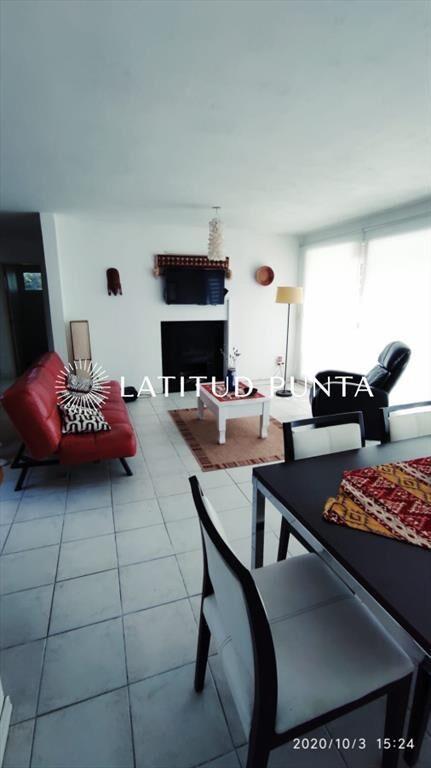 Casa en Punta Ballena con vista al mar