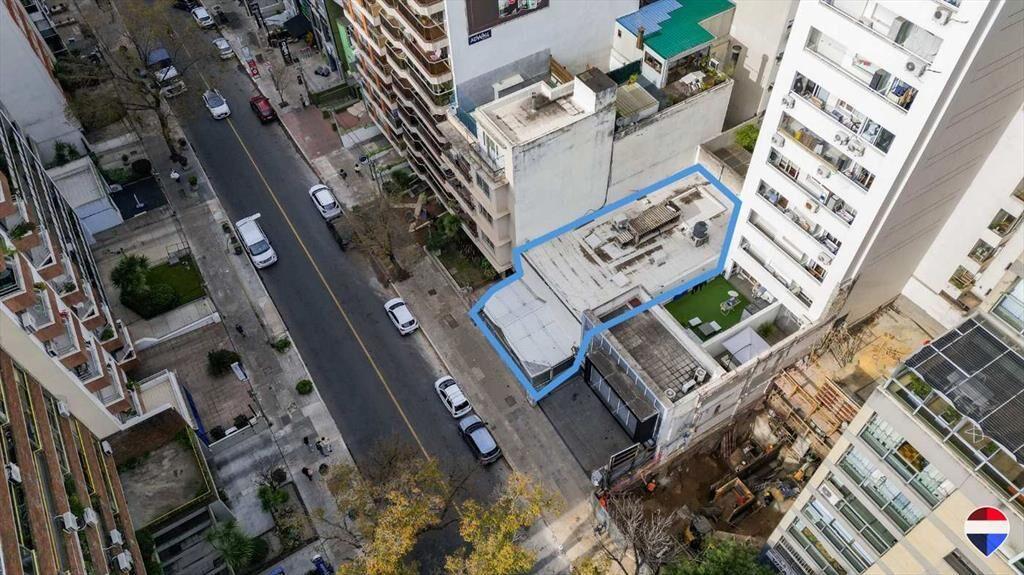 TERRENO EN VENTA EN PUNTA CARRETAS ALTURA 27 MTS