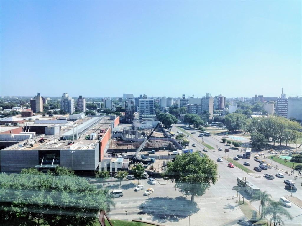 Venta de Apartamento en Tres Cruces CON RENTA!