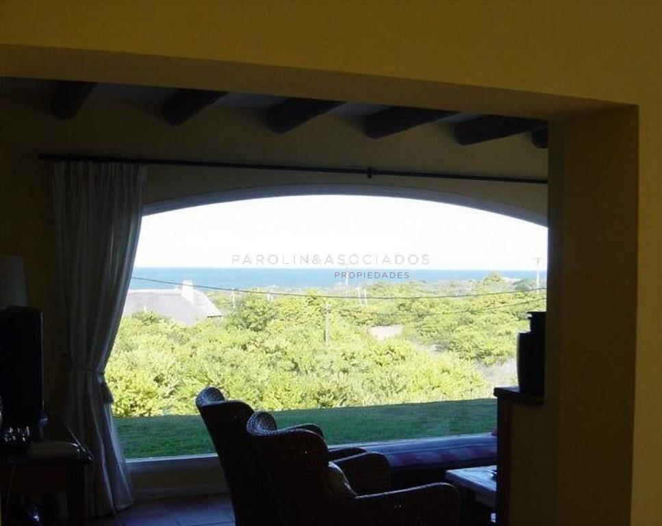 Hermoso chalet con vista al Mar en el Chorro, Manantiales