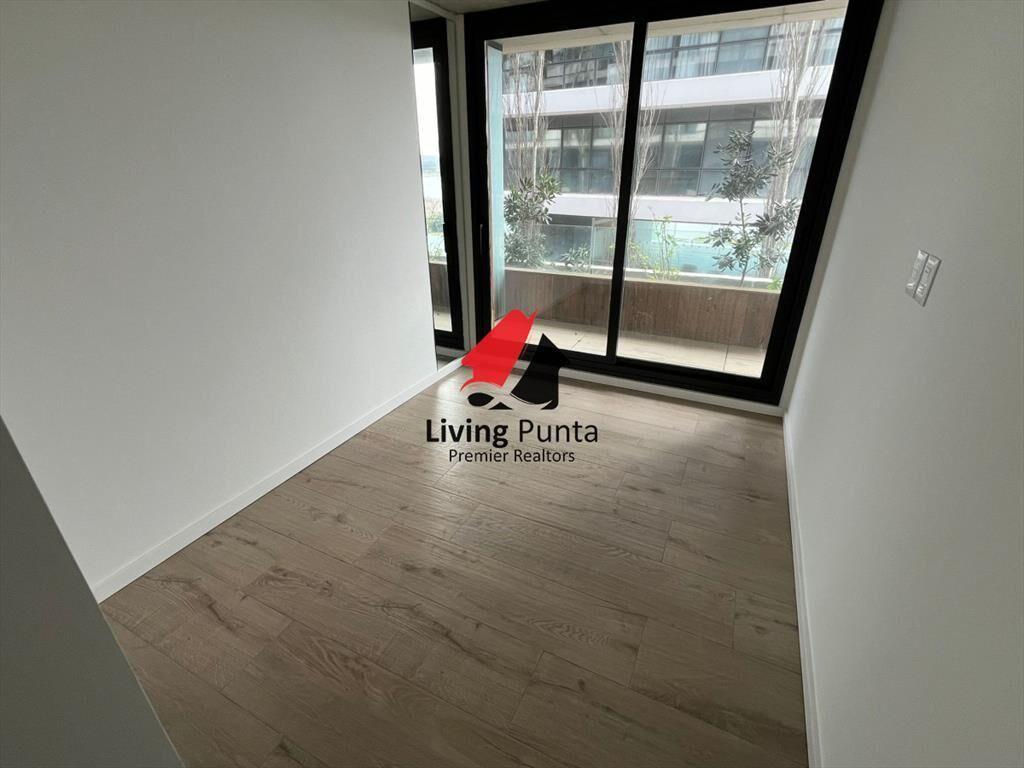 Departamento de 2 dormitorios con 2 baños en venta, gran t