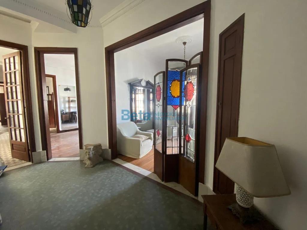 VENTA DE APARTAMENTO 3 DORM Y SERVICIO CIUDAD