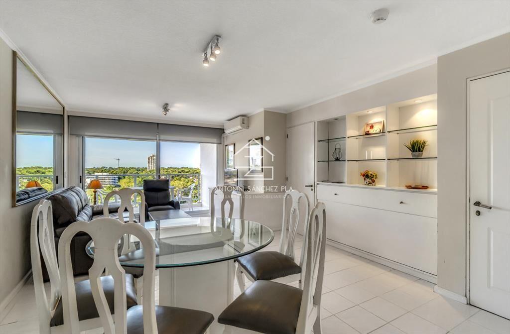 En venta apartamento 2 dormitorios en Complejo