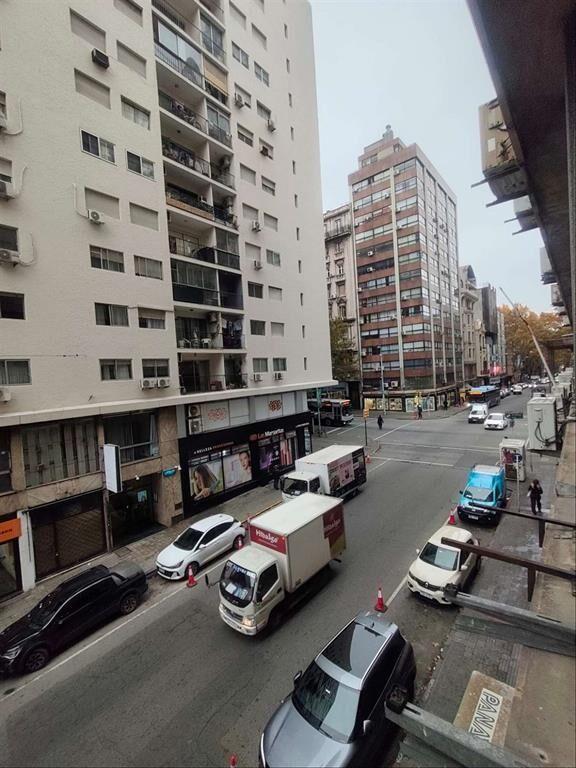 ALQUILER Oficina de 120m2 en Edificio Torre Independencia e