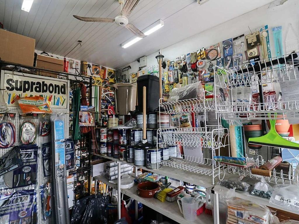 Venta Llave y local de Ferretería en Sayago