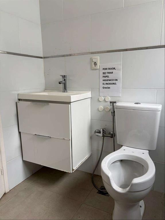 SOBRE RAMBLA CHALET 5 DORMITORIOS + SERVICIO Shangrilá Alqu