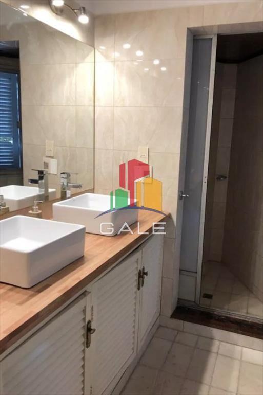 Vende espectacular casa en Lugano de 3 con y