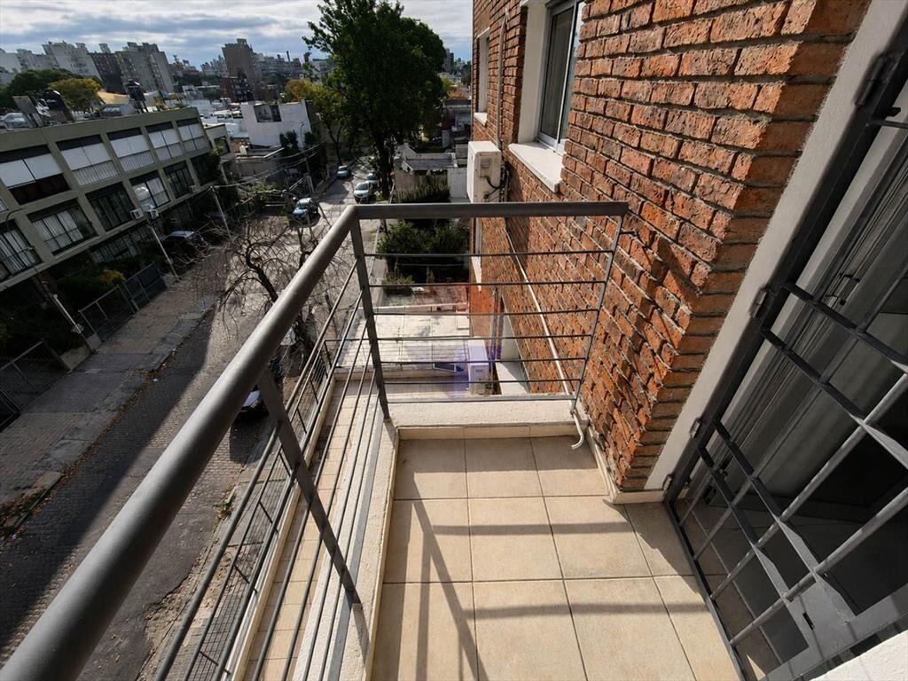 VENTA APARTAMENTO PARQUE BATLLE CON RENTA
