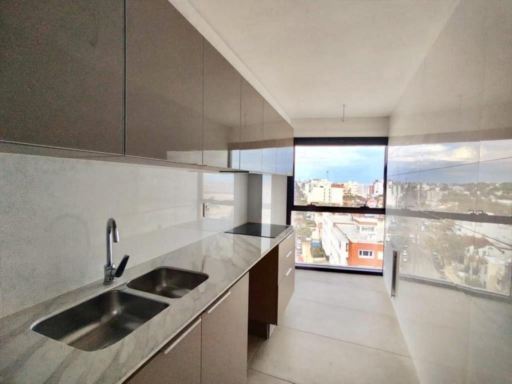 Venta Apartamento Malvín 3 dormitorios Vista al Mar Rambla