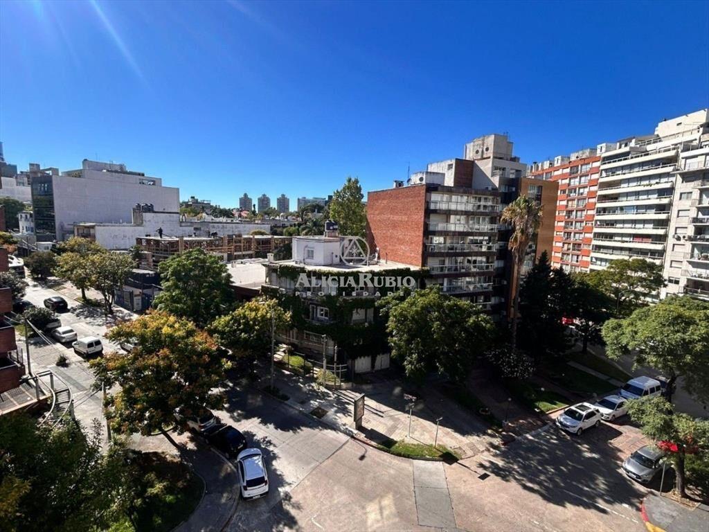 APARTAMENTO EN ALQUILER SIN MUEBLE. SIN GARAJE. DISPONIB...