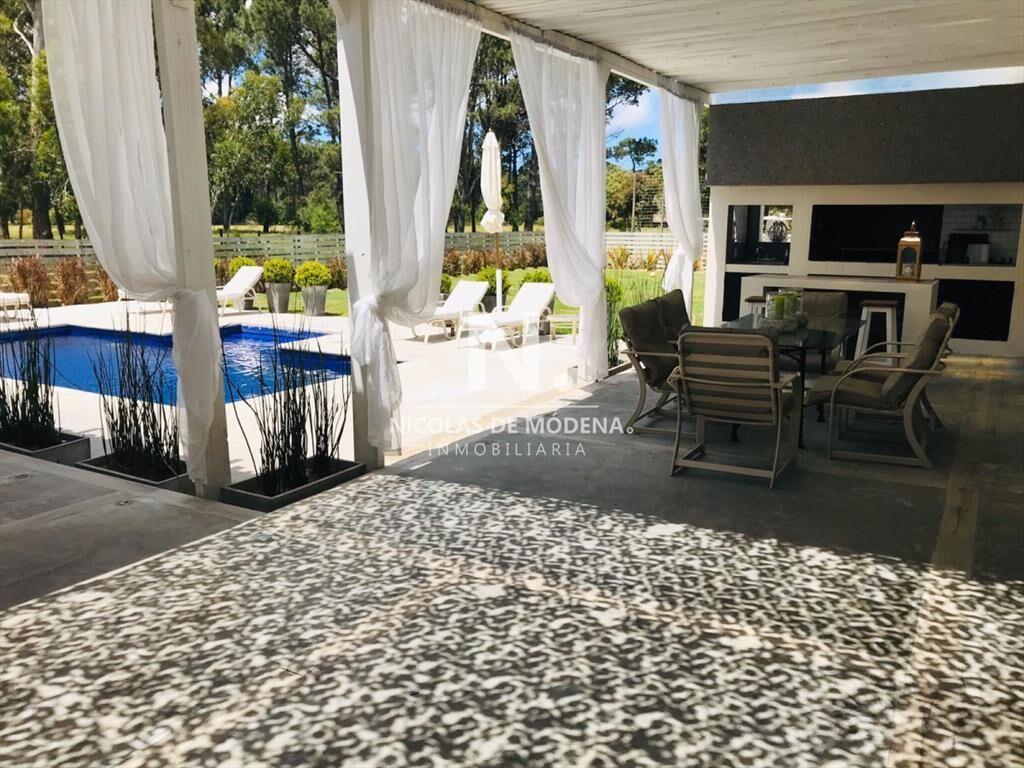 Casa en Pinares, 3 dormitorios *