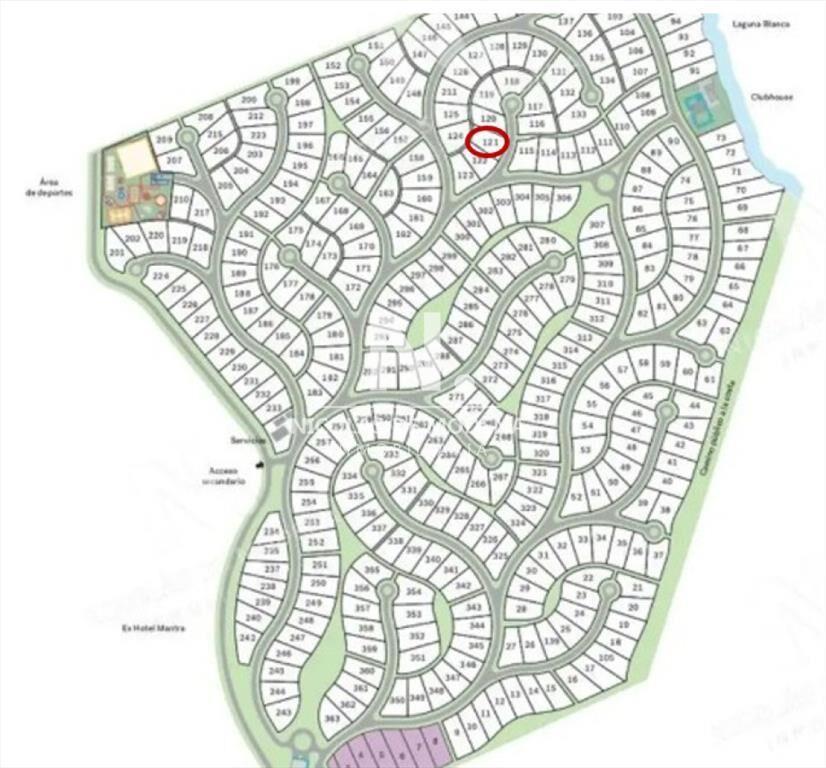 Terreno en barrio privado Reserva Montoya 500 mts