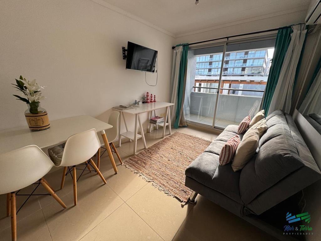 En venta apartamento 1 dormitorio con servicios