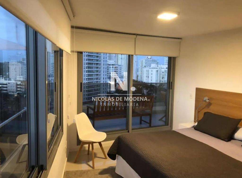 En venta apartamento de 2 dormitorios en Brava, Punta del E