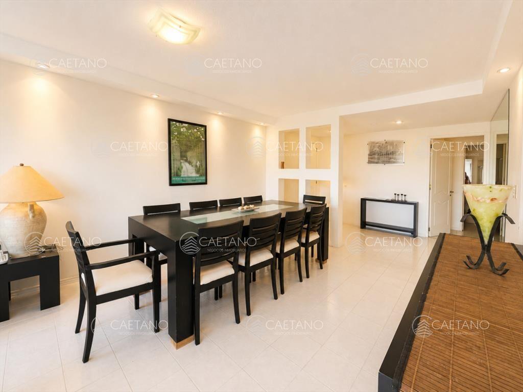 Venta apartamento 3 dormitorios mas servicio, -