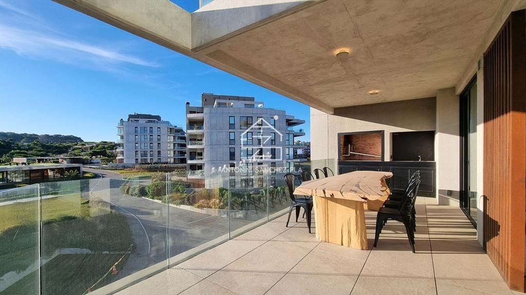 Apartamento en Aldeana, 4 dormitorios en Suite,