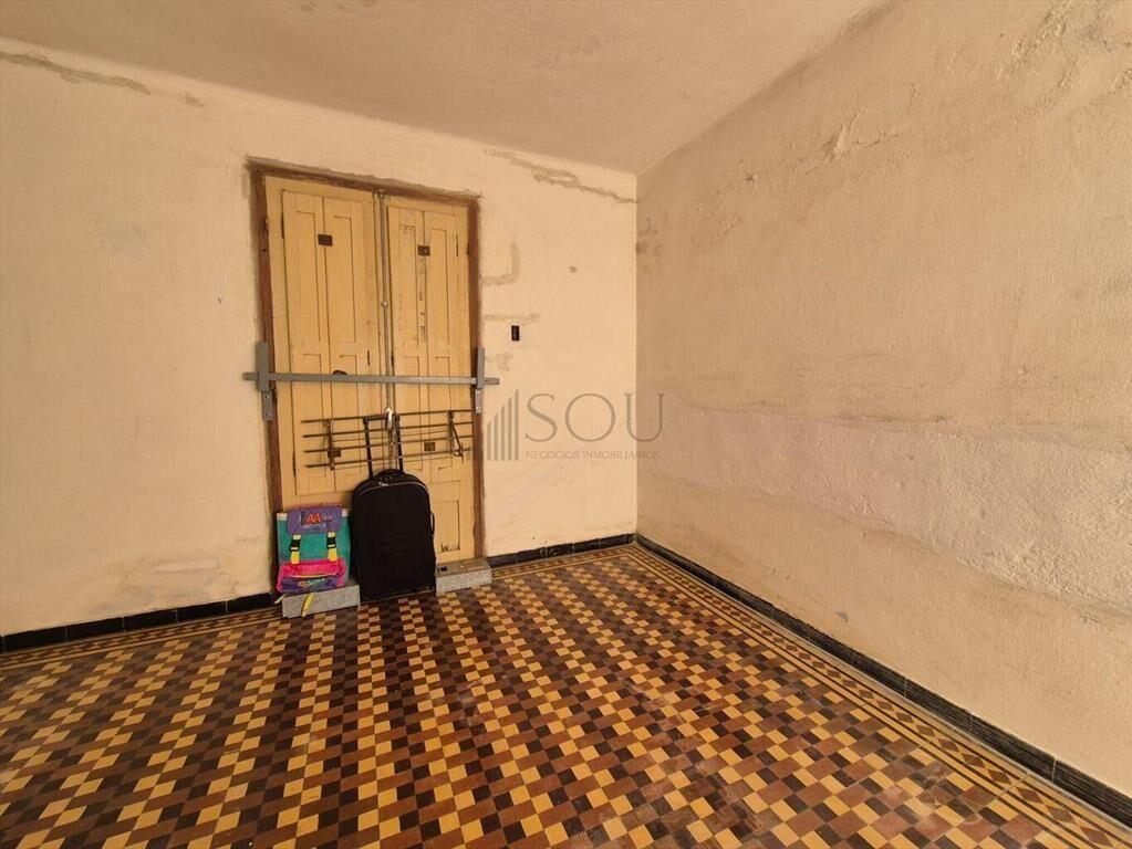 Venta casa 4 dormitorios en Dolores Barrio Centro