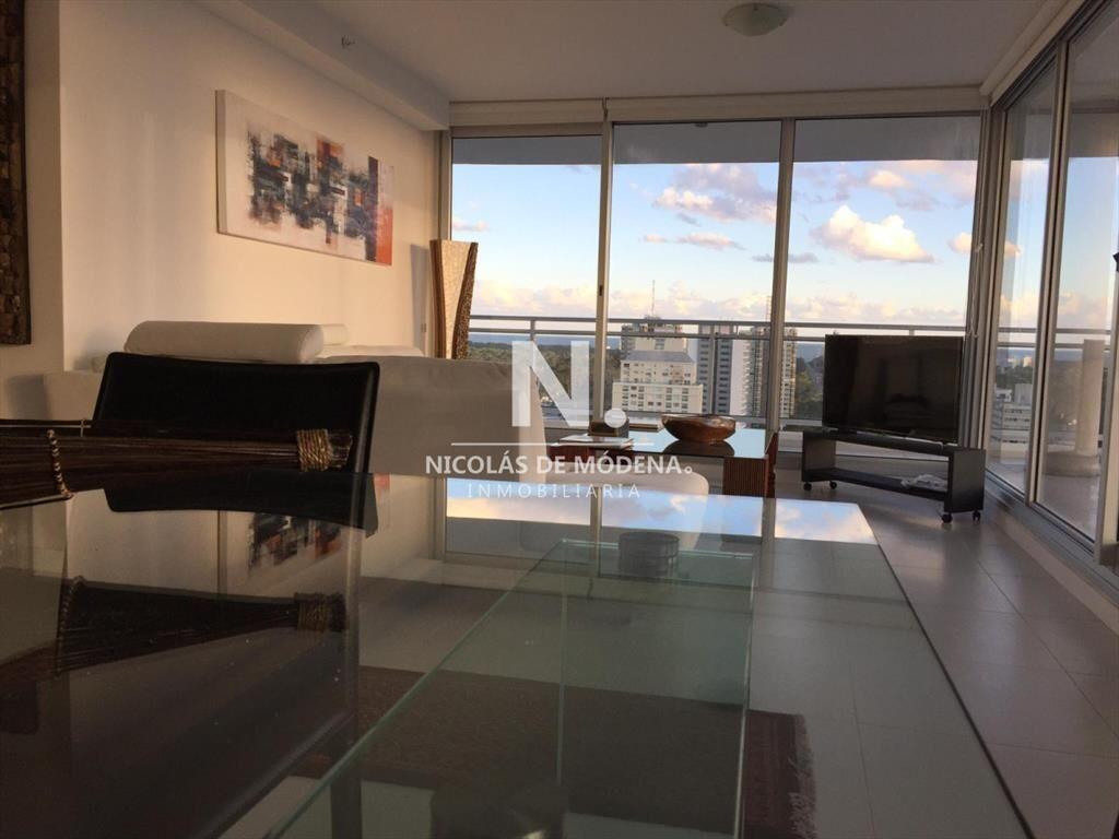 Departamento En Venta De 2 Dormitorios En Punta