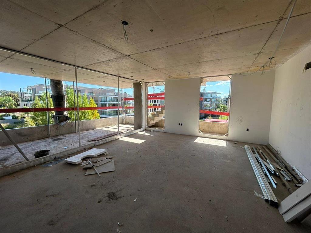 Venta de Apartamento con 3 dormitorios en Barrio parques - E