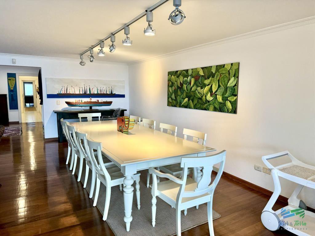 En venta apartamento 3 dormitorios en puerto de Punta del E