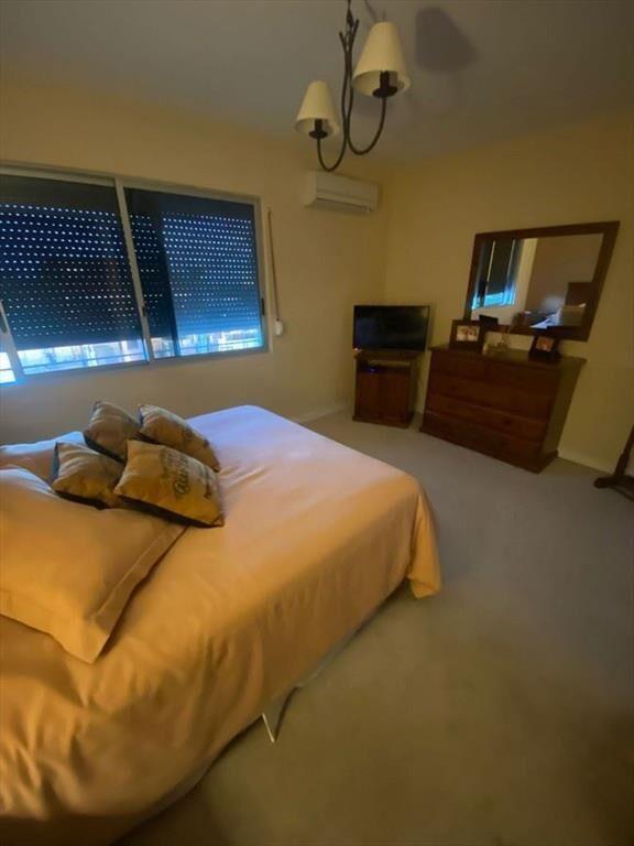 VENTA DE CASA EN MALVIN, 3 DORMITORIOS, BARBACOA, GARAGE