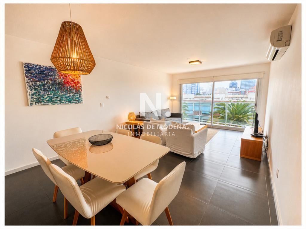 Apartamento de 3 dormirorios en vetna en Peninsula