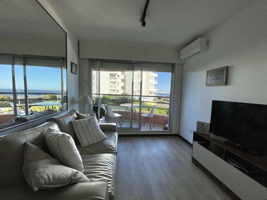 APARTAMENTO EN VENTA FRENTE AL MAR EN MANSA DE 1