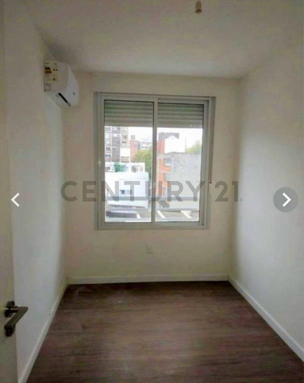 Venta Cordon Sur AcDiaz piso alto 2 dormitorios con rent...