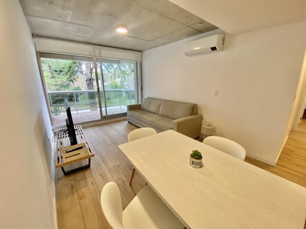 APARTAMENTO EN VENTA 2 DORMITORIOS EN MANSA INN R
