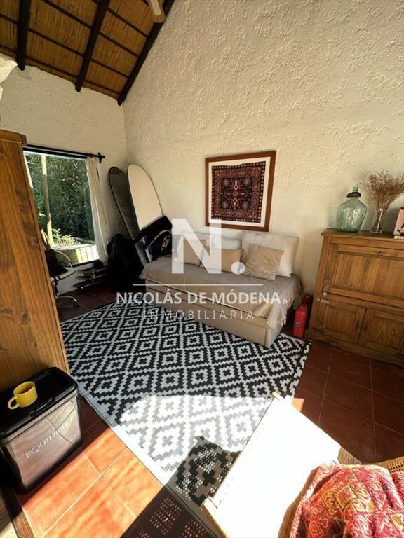 Vende Casa de 4 dormitorios + Plus en Pinares,