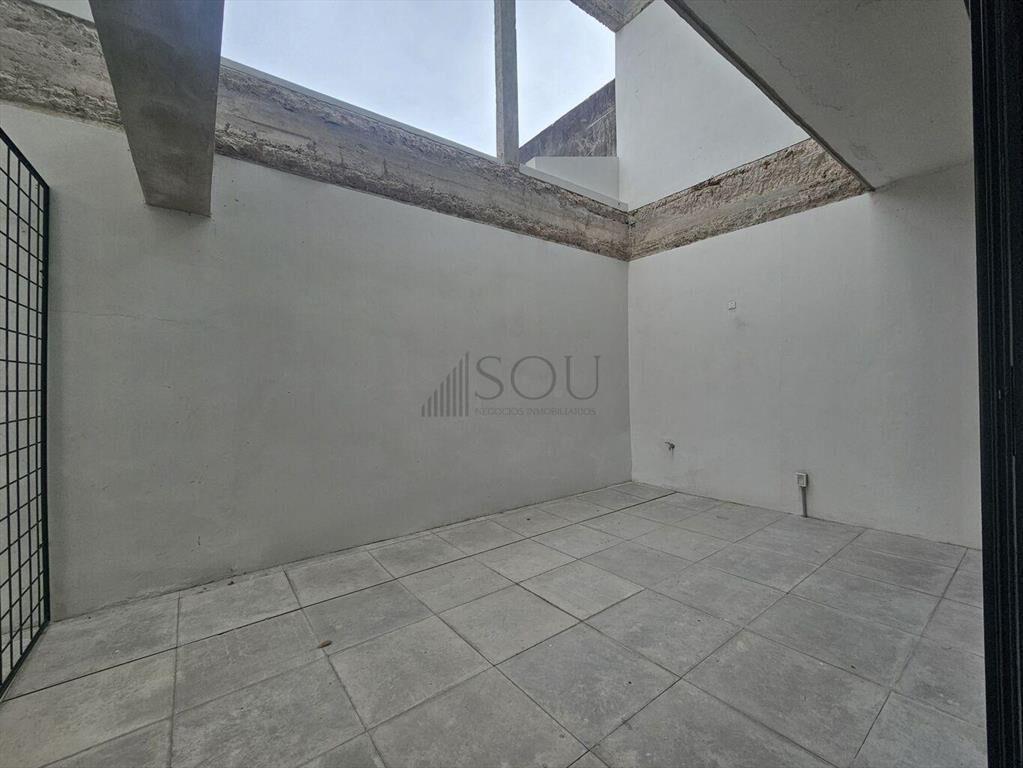 VENTA APARTAMENTO 1 DORMITORIO, PATIO CON RENTA PALERMO