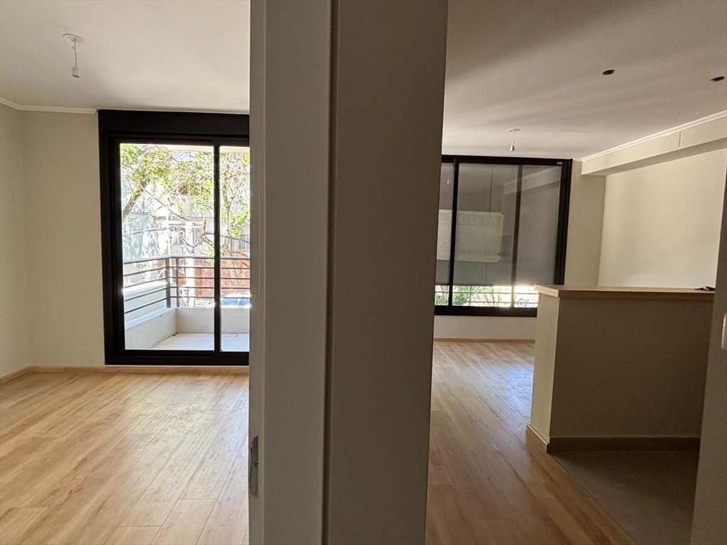 Venta apartamento 1 dormitorio con terraza Avenida Rivera M