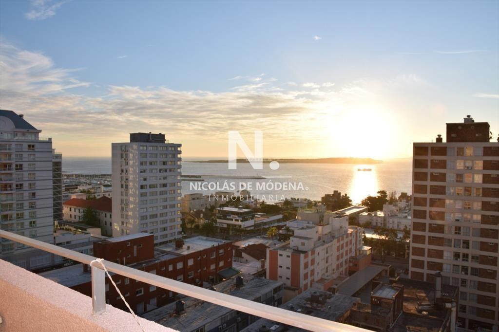 Apartamento en Peninsula, 2 dormitorios *