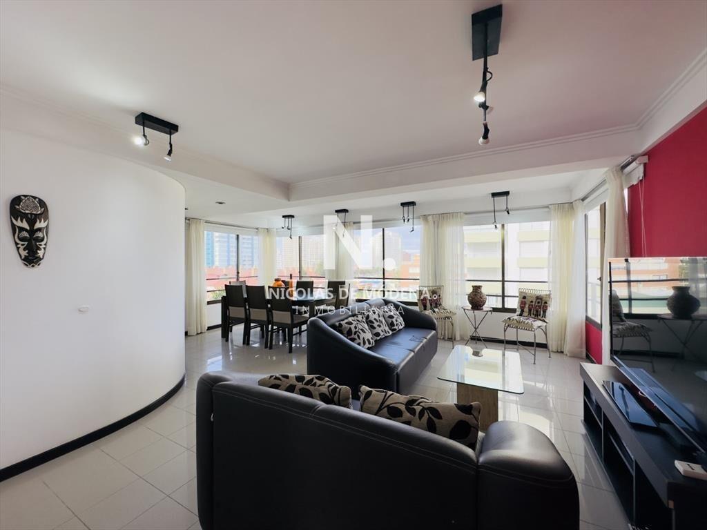 Apartamento en venta, 3 dormitorios, vista al