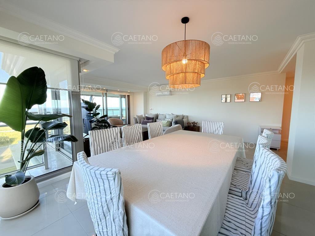 Venta apartamento 3 dormitorios mas dependencia - Playa Bra