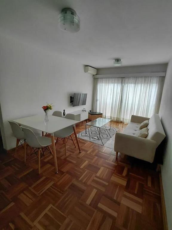 Alquiler Apartamento de un dormitorio. Pocitos ( Amueblad