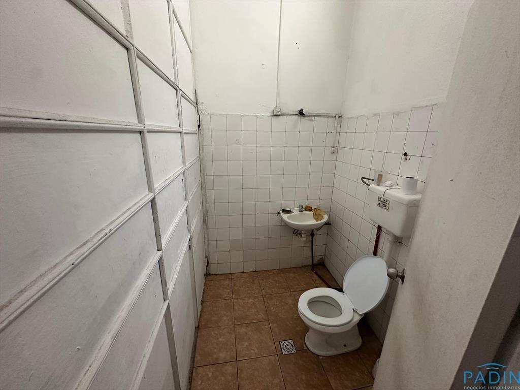 Local Comercial en alquiler ubicado en Parque Batlle
