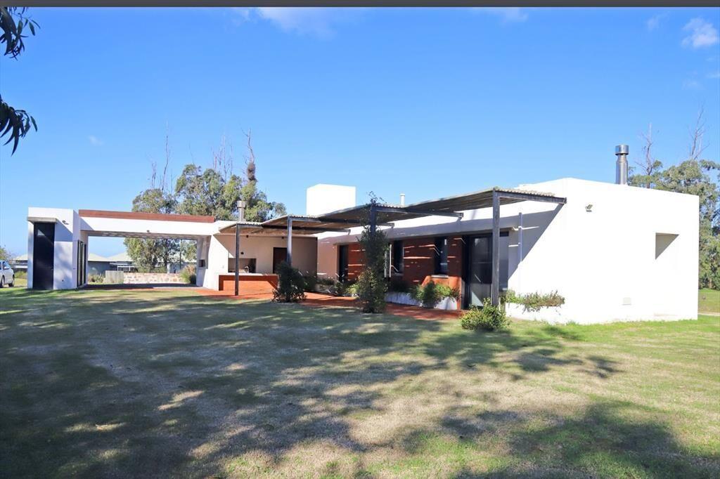 Venta casa 3 dormitorios Las Garzas