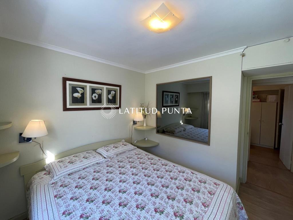 Mansa, apartamento de 2 dormitorios