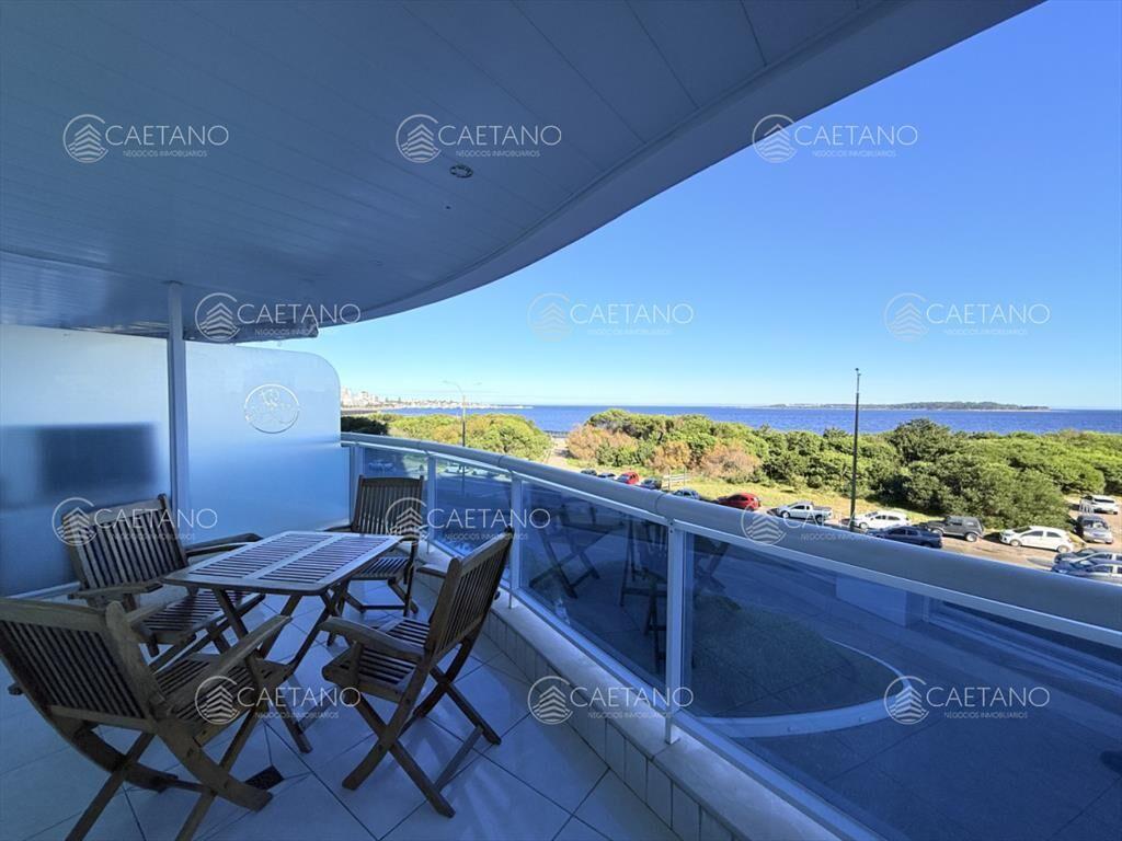 Apartamento 3 dormitorios frente al mar, alquiler temporari