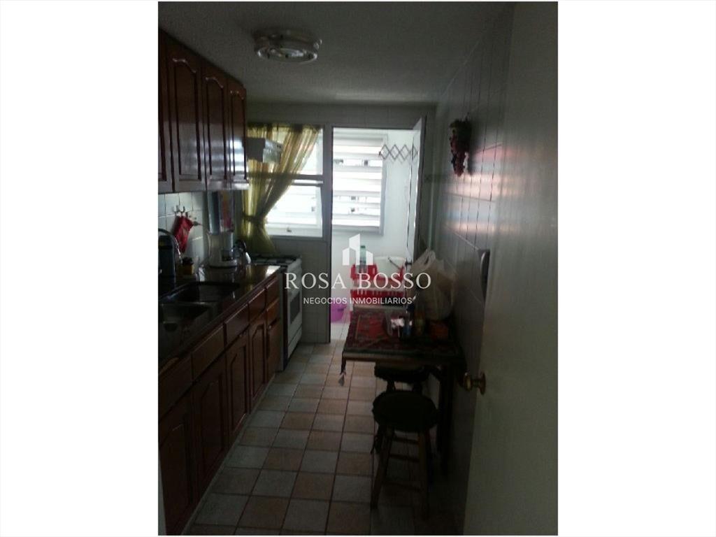 Apartamento en Brava, 3 dormitorios *