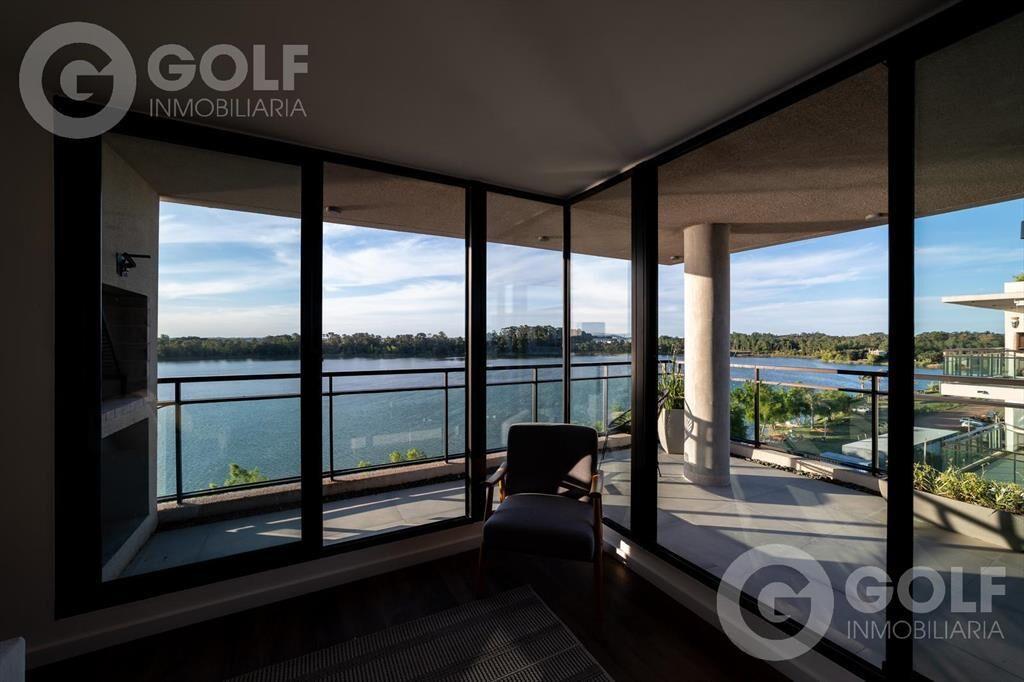 Venta apartamento de 3 dormitorios con vista al lago en Bar