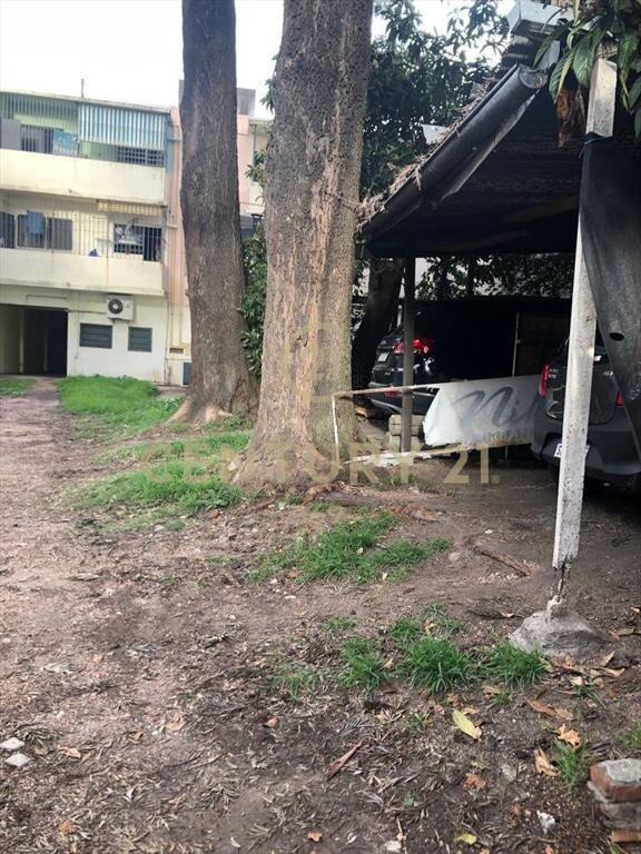 Venta Local comercial 130 m2.2 garajes.Brazo Oriental.Con...