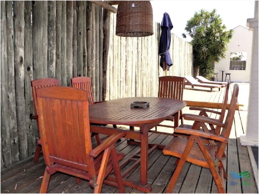 En venta casa 4 dormitorios con piscina, la Punta