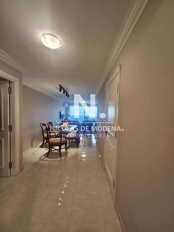 Vende apartamento de 2 dormitorios en Mansa, del