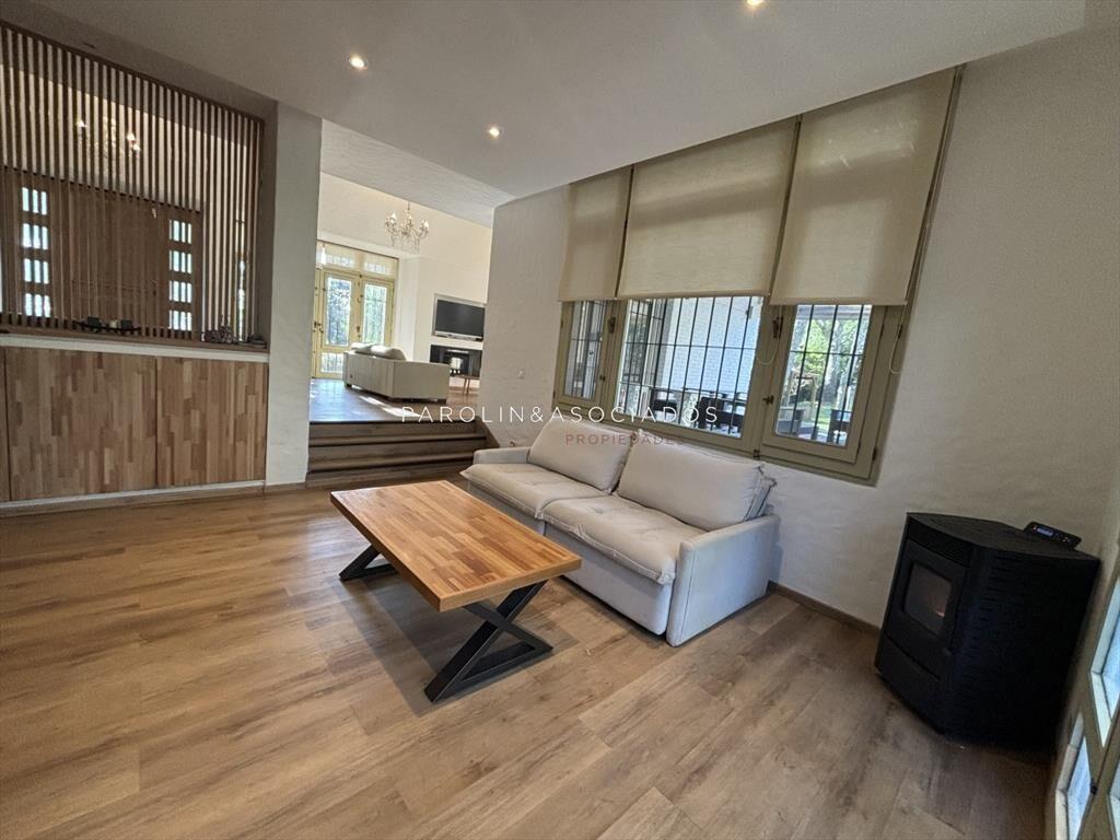 Casa en Venta de 4 Dormitorios en Golf, Punta del